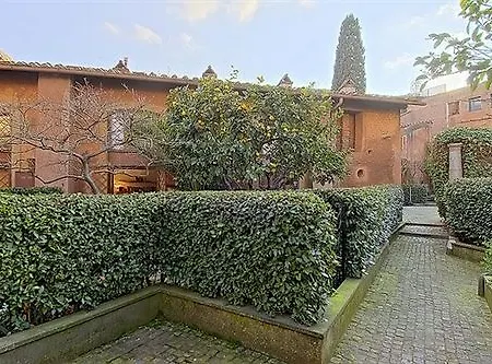 Apartment Appartamento Garden Palatino *